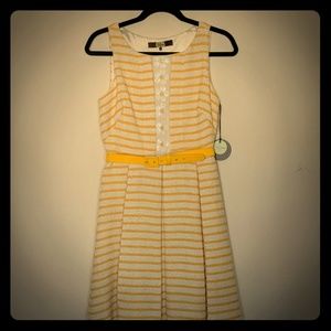 Striped dress, beautiful detail